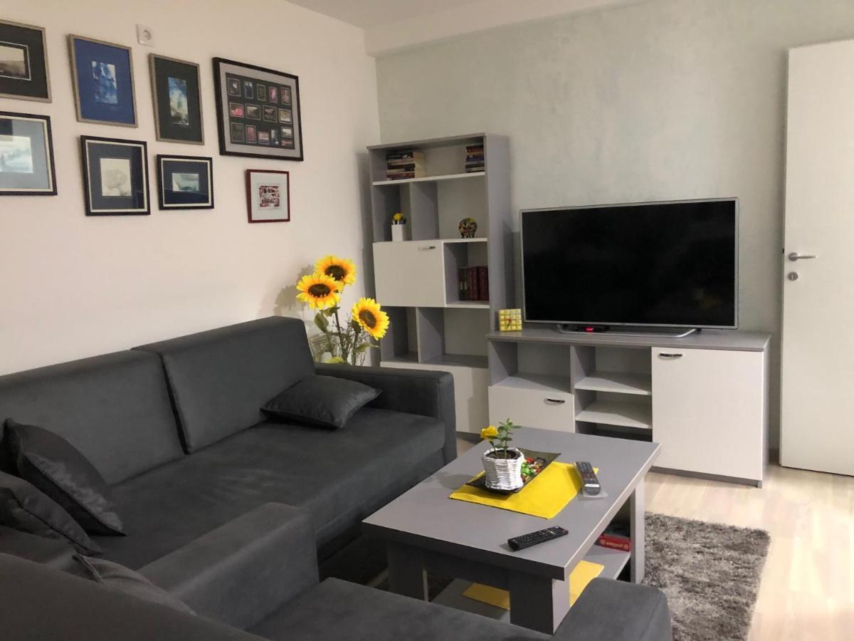 Sunce Apartamento Kruševac Exterior foto